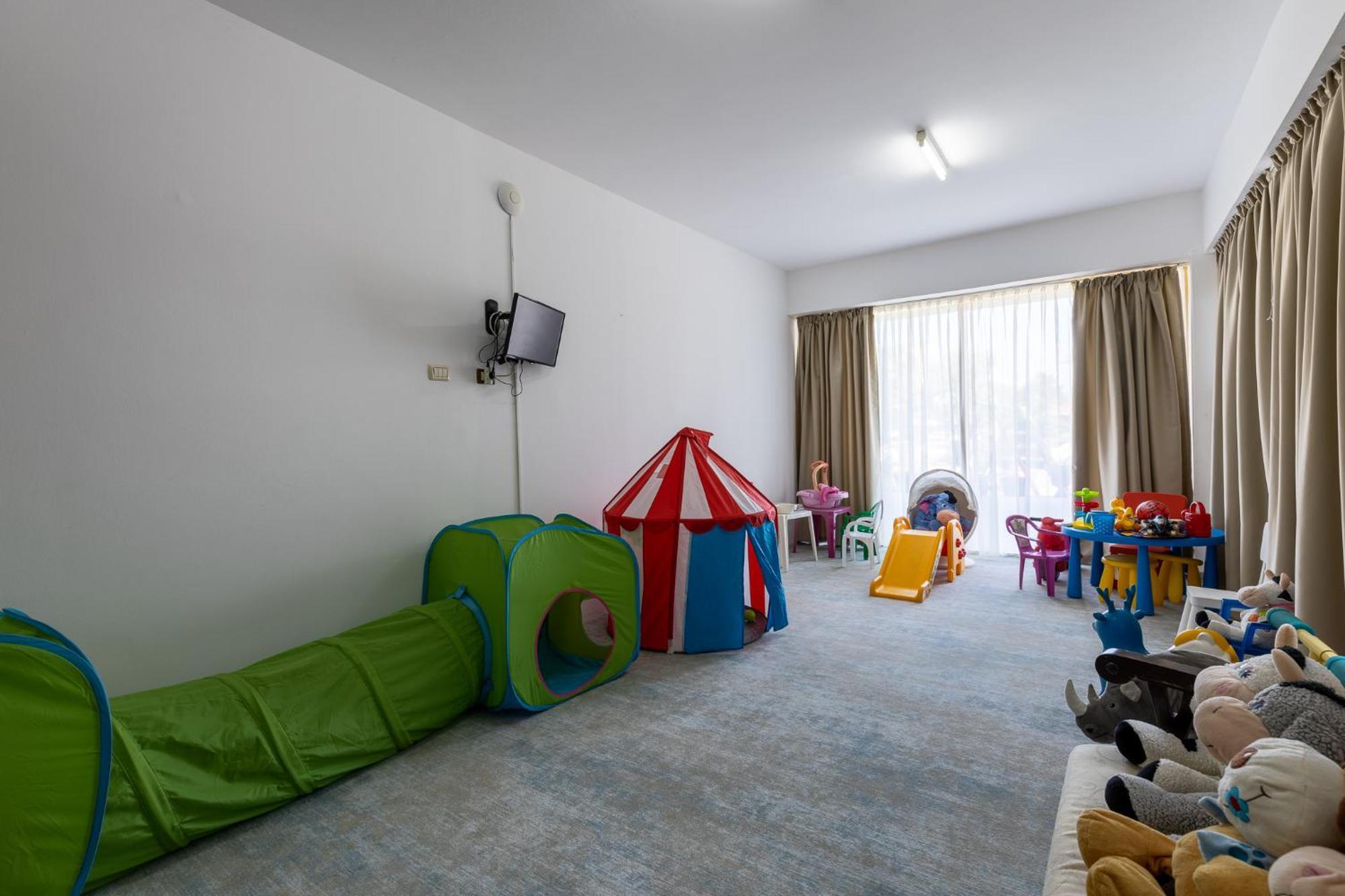 Hotel Condor Mamaia Exterior photo