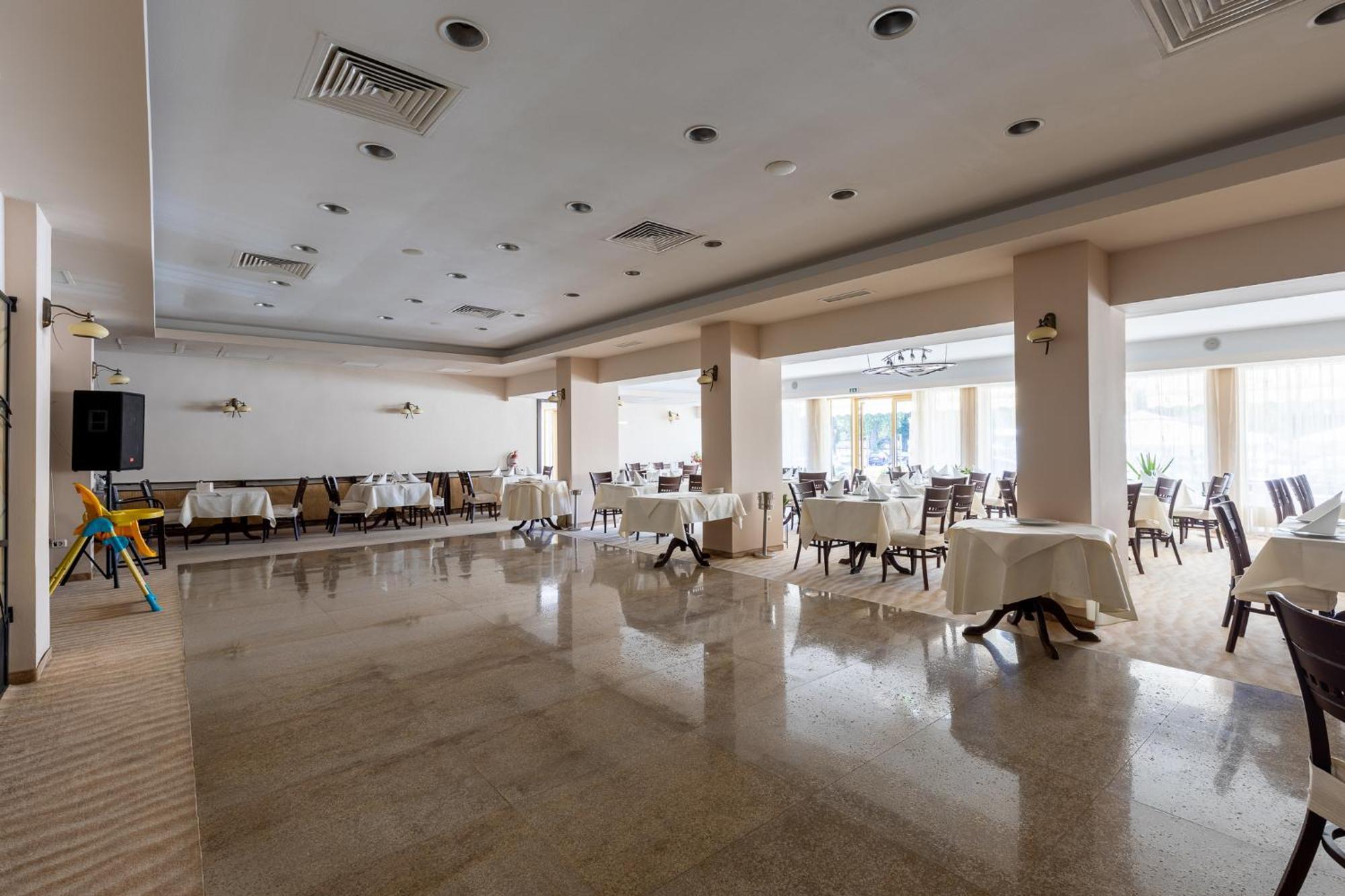 Hotel Condor Mamaia Exterior photo